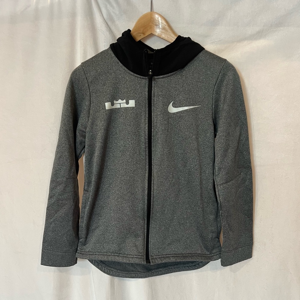 Nike Kids LeBron James #23 full zip fleece hoodie